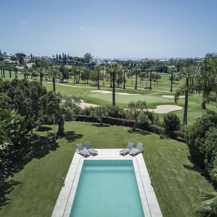 Front line golf villa for sale in Nueva Andalucia, Spain
