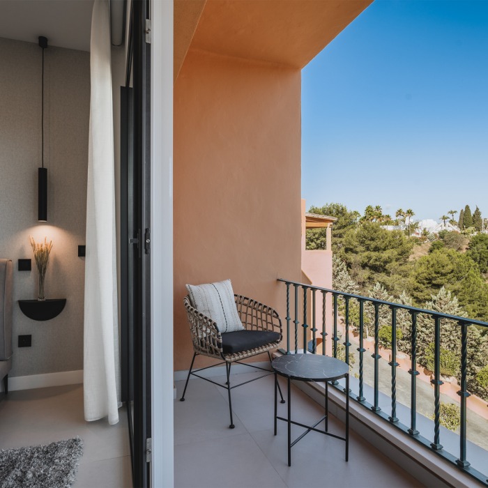 Panoramic Sea View 3 Bedroom Duplex Penthouse at Les Belvederes in Nueva Andalucia | Image 40