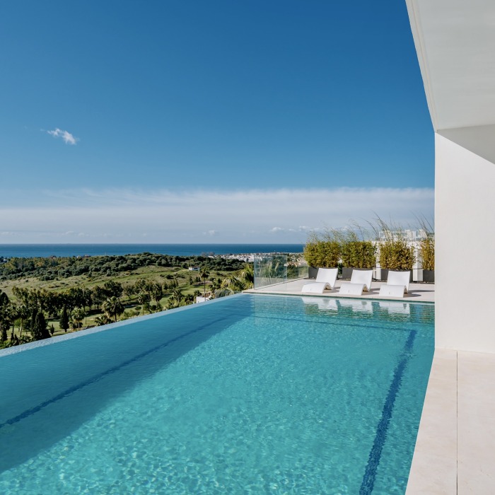 Modern 7 Bedroom Villa with Panoramic Sea Views in El Paraiso Alto in Benahavis | Image 6