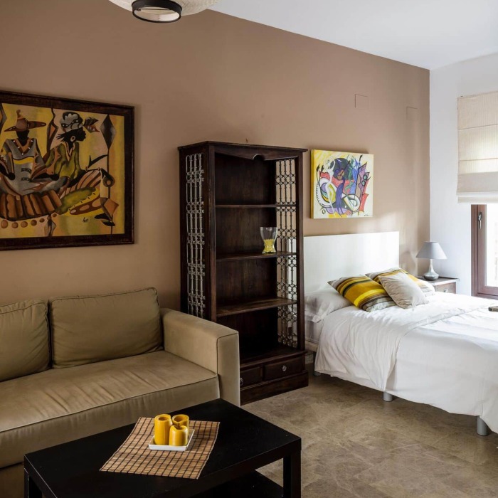 Luxury and Atypical 14 Bedroom Villa in Marbella Golden Mile | Image 11
