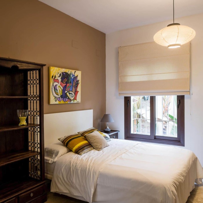 Luxury and Atypical 14 Bedroom Villa in Marbella Golden Mile | Image 10