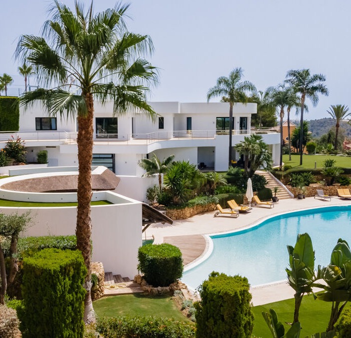 Modern 7 Bedroom Villa with Tennis in Hacienda Las Chapas, Marbella East | Image 39
