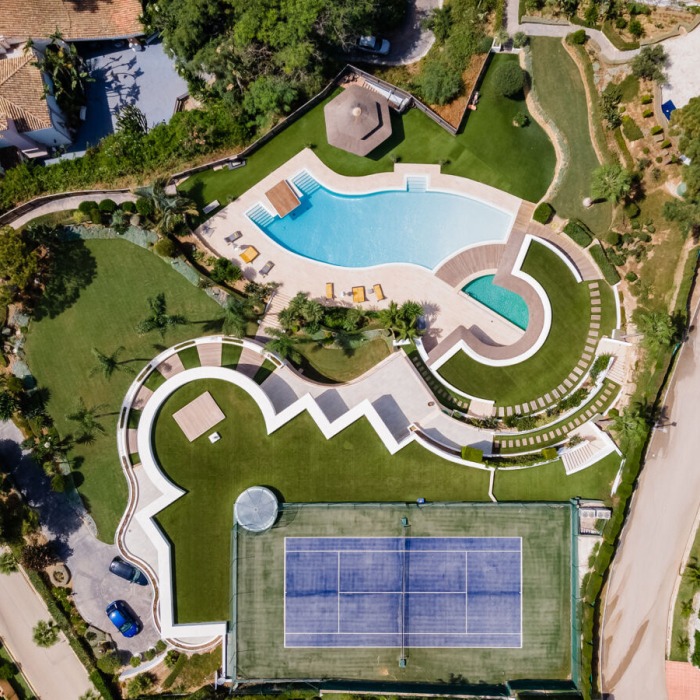 Modern 7 Bedroom Villa with Tennis in Hacienda Las Chapas, Marbella East | Image 3