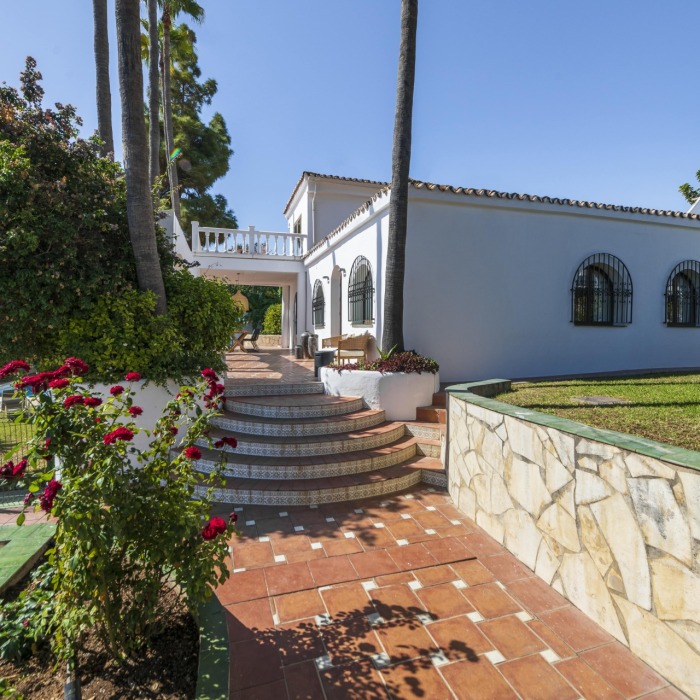Magnifique Villa de 5 Chambres au Marbella Club Hotel à Marbella Golden Mile | Image 15