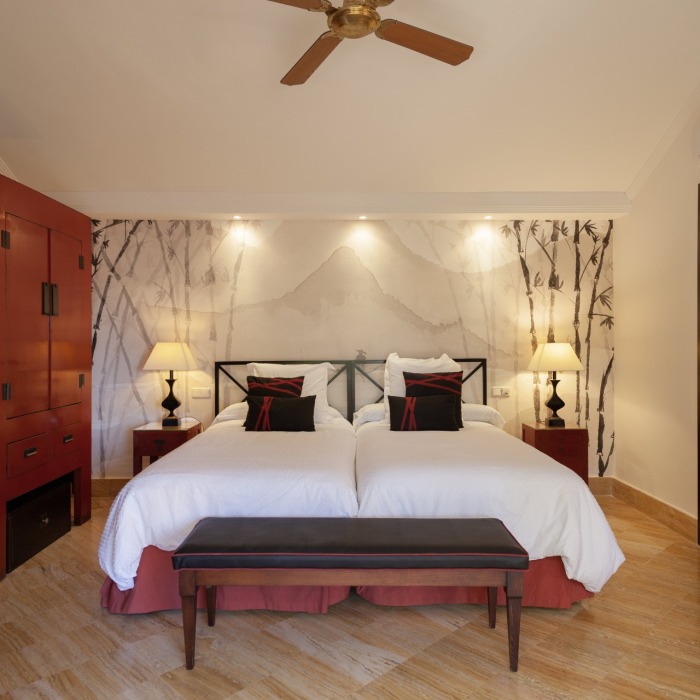 Incroyable Villa Bambu 1 & 2 de 8 Chambres à Los Verdiales, Marbella Golden Mile | Image 8
