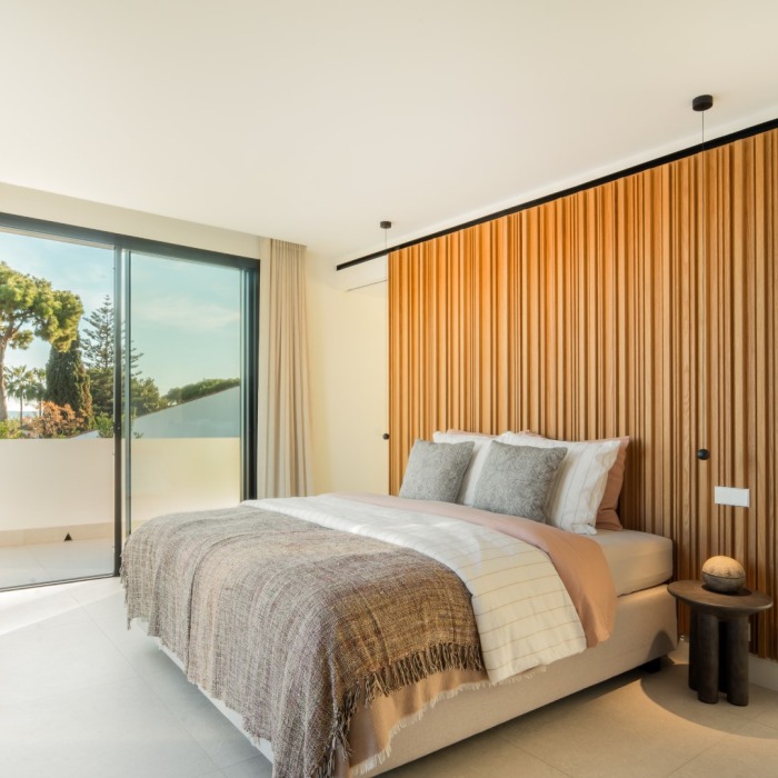 Villa Design avec Goût de 5 Chambres à Los Monteros à Marbella Est | Image 11