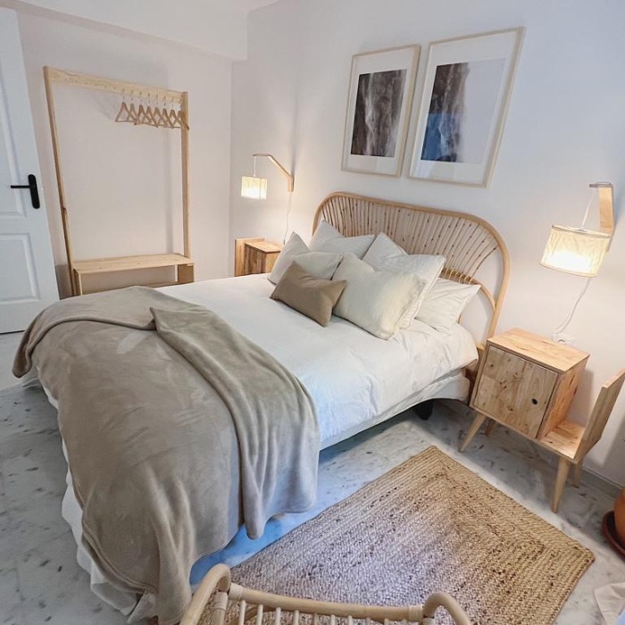 Bohemian Style Modern 4 Bedroom Villa in Nueva Andalucia | Image 38