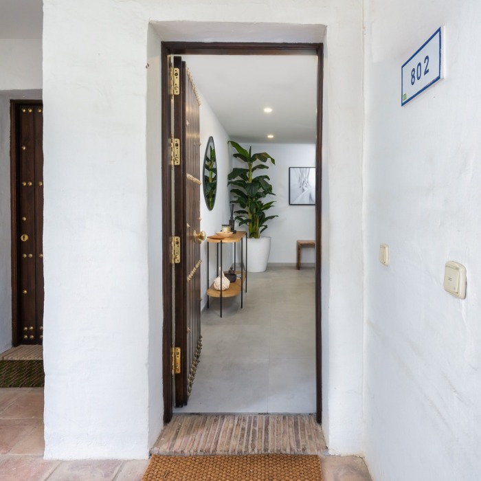 Ultra Modern 3 Bedroom Apartment in Lomas de La Quinta, Benahavis | Image 37