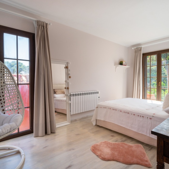 Stunning 7 Bedroom Spanish Villa in El Madronal, Benahavis | Image 57