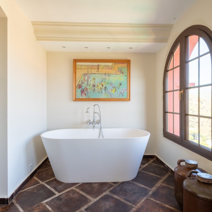 Stunning 7 Bedroom Spanish Villa in El Madronal, Benahavis | Image 45