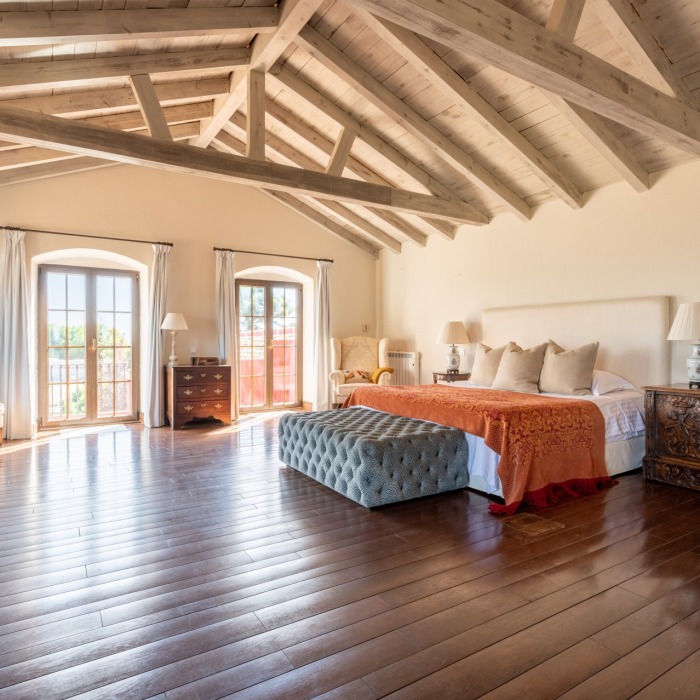 Stunning 7 Bedroom Spanish Villa in El Madronal, Benahavis | Image 43