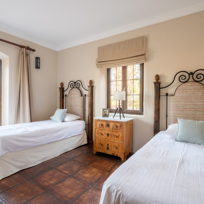Stunning 7 Bedroom Spanish Villa in El Madronal, Benahavis | Image 26