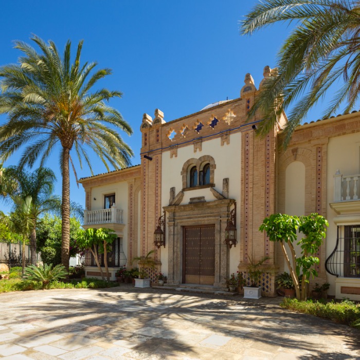 Unique 7 Bedroom Mansion with Panoramic Sea Views in Sierra Blanca, Marbella Golden Mile | Image 13