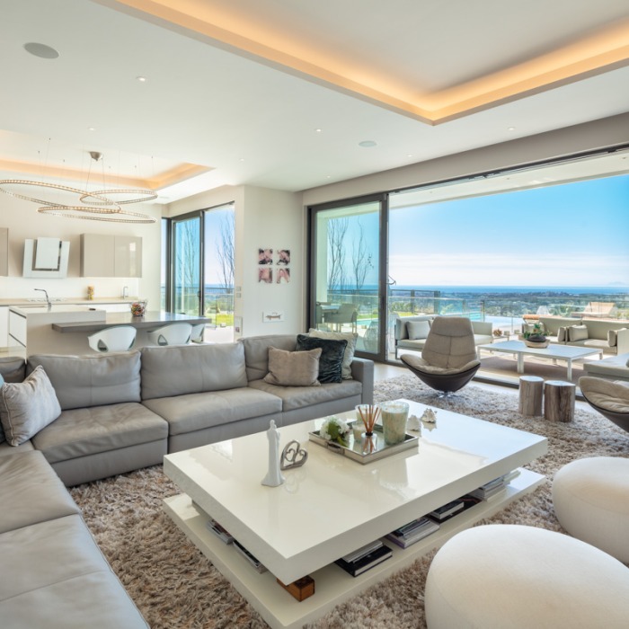Luxueuse Villa avec Vue Mer Panoramique de 7 Chambres à El Herrojo à Benahavis | Image 6