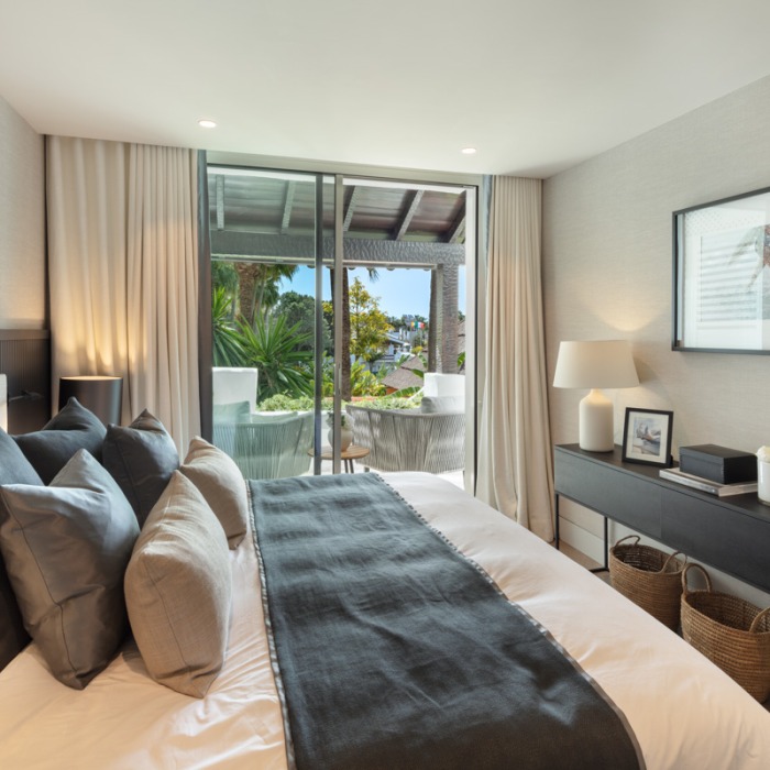 Modern 4 Bedroom Penthouse in Puente Romano in Marbella Golden Mile | Image 12