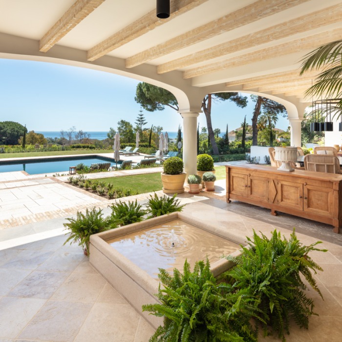 Villa Emblématique de 16 Chambres à Marbella Golden Mile | Image 1