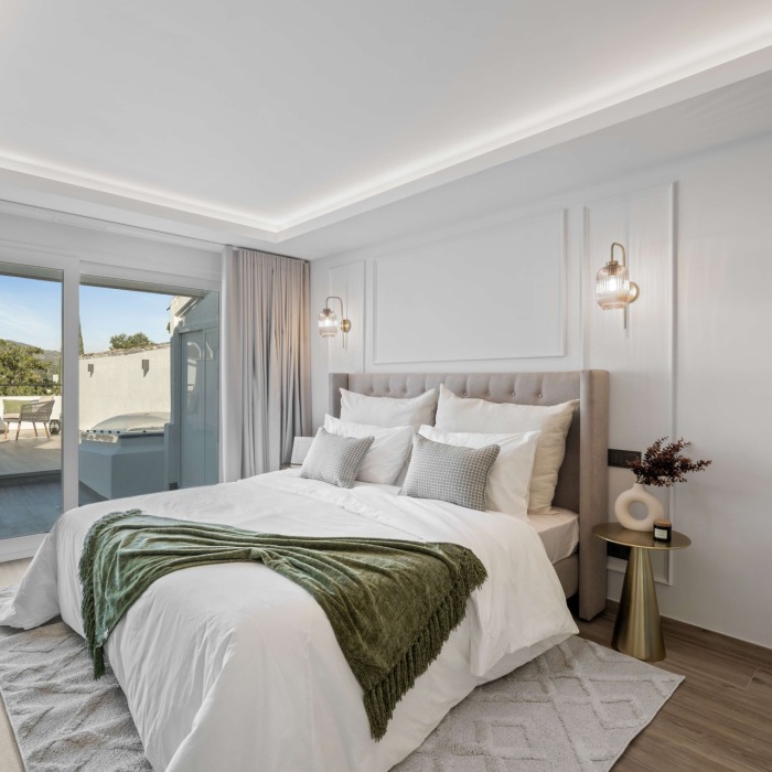 Adosado Moderno de 3 Dormitorios con Vistas en Aloha, Nueva Andalucía | Image 18