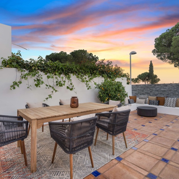 Modern 3 Bedroom Townhouse with Views in Aloha, Nueva Andalucia | Image 30