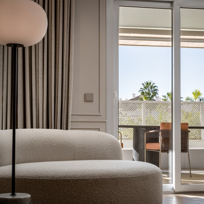 Contemporary 4 Bedroom Apartment in Monte Mayor, Marbella Golden Mile | Image 4