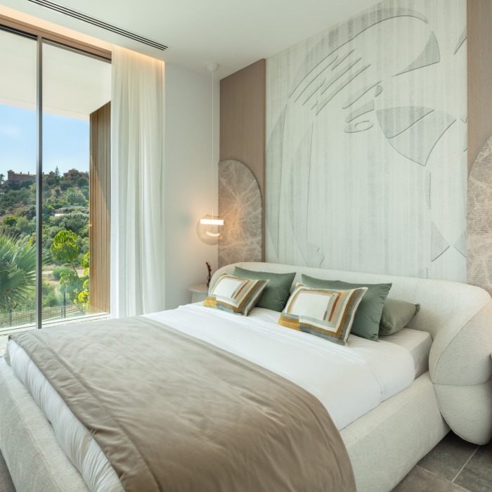 Modern Masterpiece 6 Bedroom Villa in La Quinta in Benahavis | Image 29