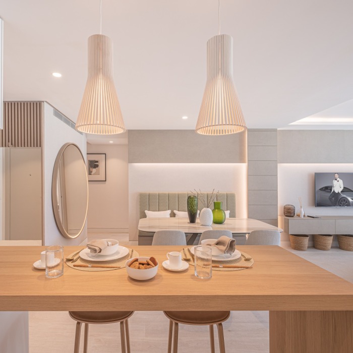 Impressive 3 bedroom Ground Floor Apartment in Puente Romano, Marbella Golden Mile | Image 27