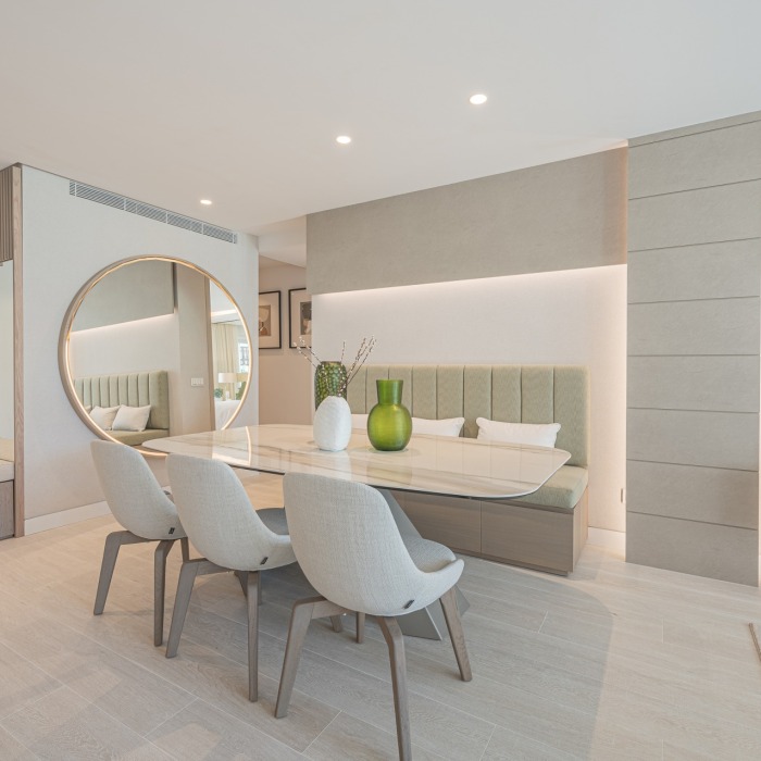 Impressive 3 bedroom Ground Floor Apartment in Puente Romano, Marbella Golden Mile | Image 43