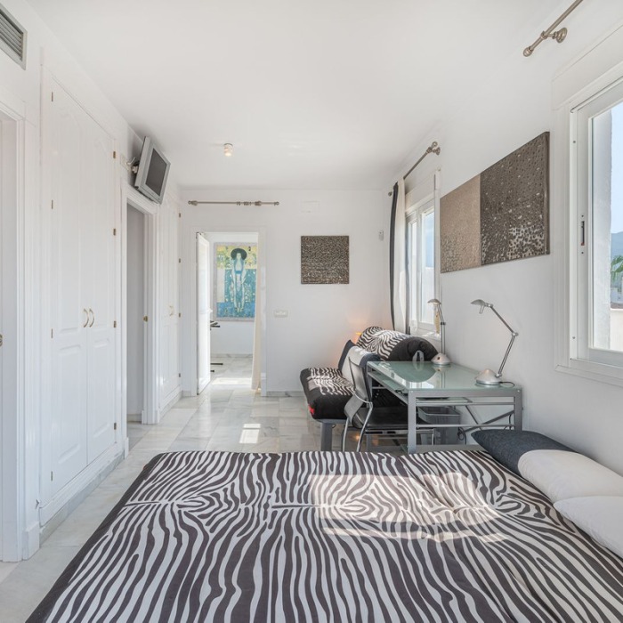 2 Bedroom Duplex Penthouse in Los Naranjos de Marbella, Nueva Andalucia | Image 22
