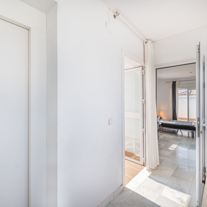 2 Bedroom Duplex Penthouse in Los Naranjos de Marbella, Nueva Andalucia | Image 20