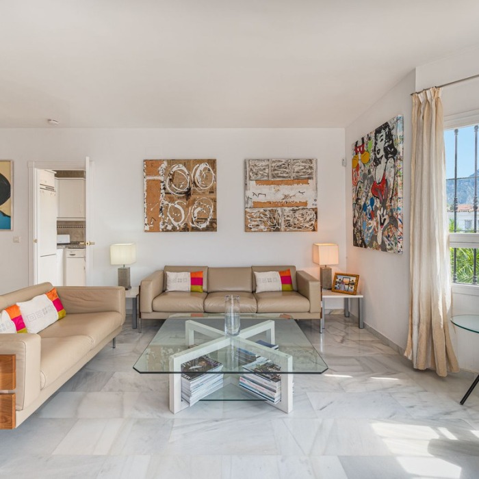 2 Bedroom Duplex Penthouse in Los Naranjos de Marbella, Nueva Andalucia | Image 9