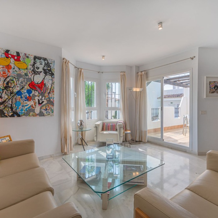 2 Bedroom Duplex Penthouse in Los Naranjos de Marbella, Nueva Andalucia | Image 8