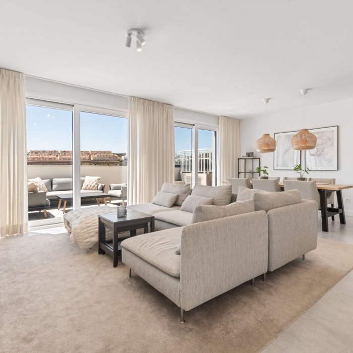 Luxueux Penthouse Vue Mer de 2 Chambres avec Piscine Privée à La Cala De Mijas | Image 13