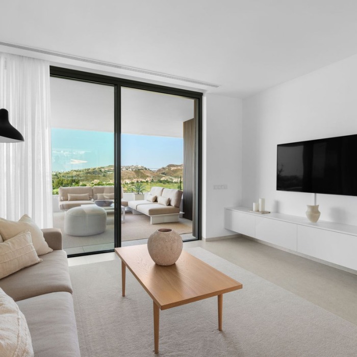 Modern 2 Bedroom Sea View Apartment in New Development in Los Arqueros, Benahavis | Image 24