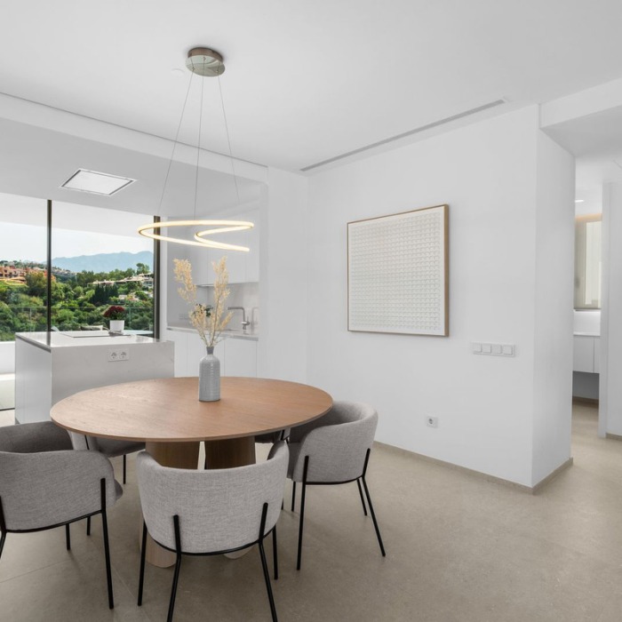Modern 2 Bedroom Sea View Apartment in New Development in Los Arqueros, Benahavis | Image 12