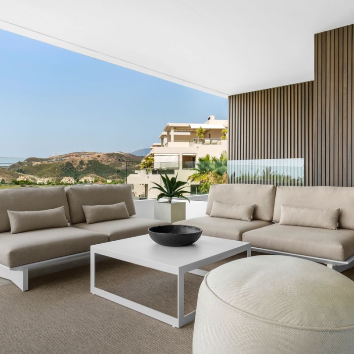 Modern 2 Bedroom Sea View Apartment in New Development in Los Arqueros, Benahavis | Image 1