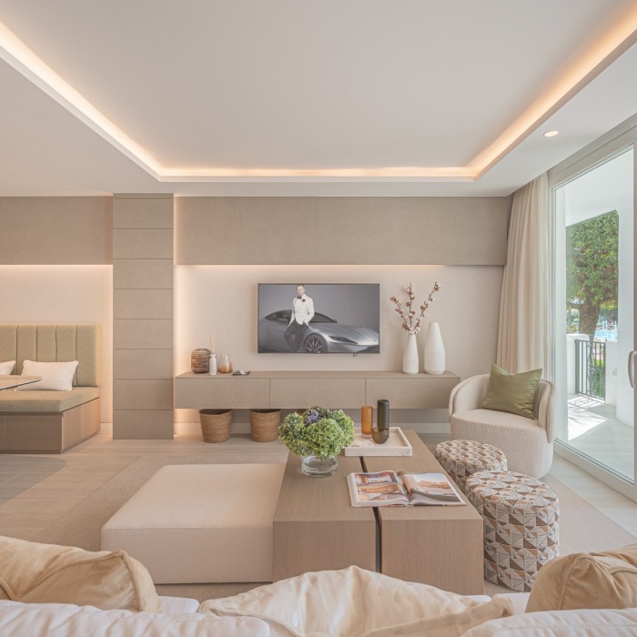 Impressive 3 bedroom Ground Floor Apartment in Puente Romano, Marbella Golden Mile | Image 19