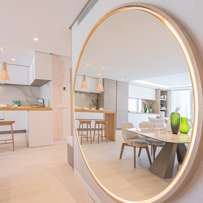 Impressive 3 bedroom Ground Floor Apartment in Puente Romano, Marbella Golden Mile | Image 10
