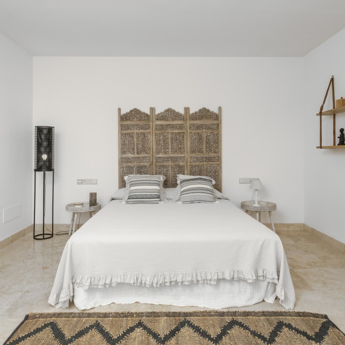 Villa de Style Andalou avec Vue Mer & Golf Panoramique de 6 Chambres à Los Monteros, Marbella Est | Image 104