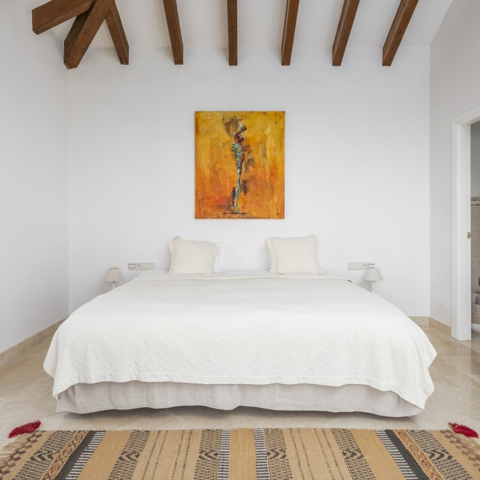 Villa de Style Andalou avec Vue Mer & Golf Panoramique de 6 Chambres à Los Monteros, Marbella Est | Image 89