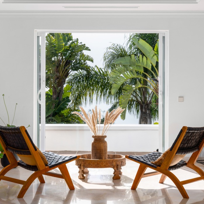 Villa de Style Andalou avec Vue Mer & Golf Panoramique de 6 Chambres à Los Monteros, Marbella Est | Image 72