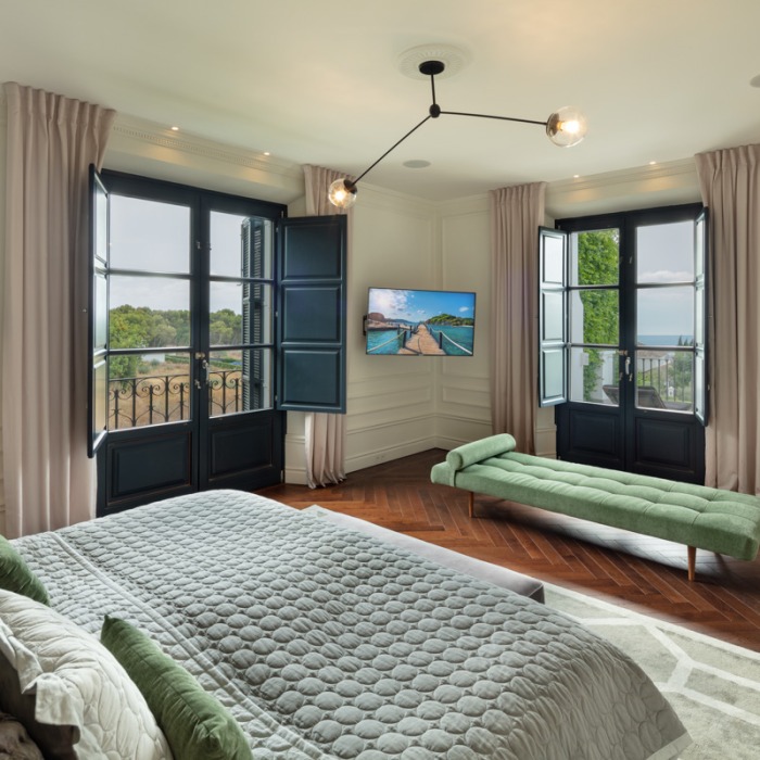 Elegant Luxury 7 Bedroom Sea View Villa in Sierra Blanca, Golden Mile | Image 20