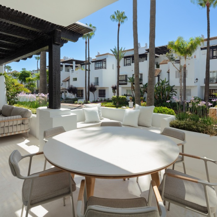 Modern Luxury 3 Bedroom Apartment in Puente Romano Marina, Marbella Golden Mile | Image 16