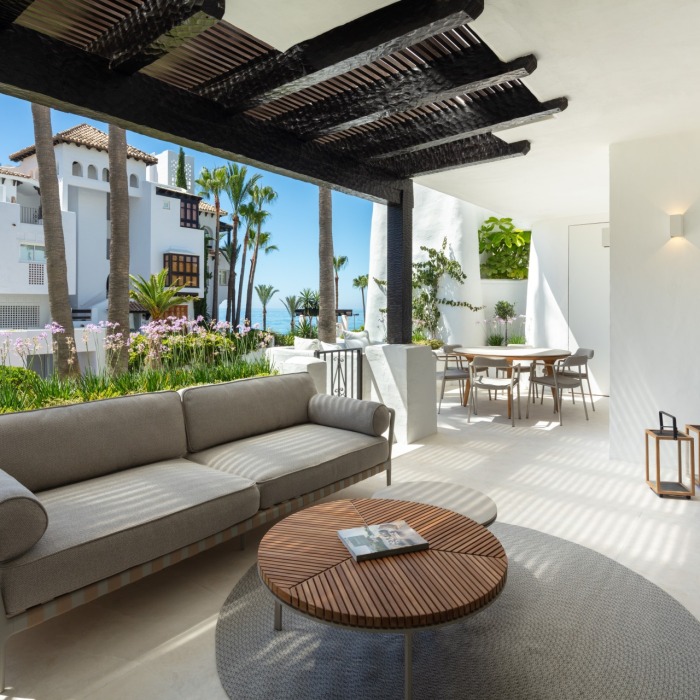 Modern Luxury 3 Bedroom Apartment in Puente Romano Marina, Marbella Golden Mile | Image 13