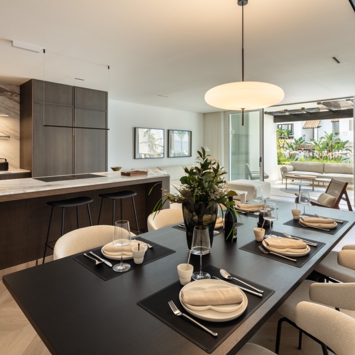 Modern Luxury 3 Bedroom Apartment in Puente Romano Marina, Marbella Golden Mile | Image 7