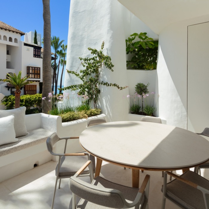 Modern Luxury 3 Bedroom Apartment in Puente Romano Marina, Marbella Golden Mile | Image 6