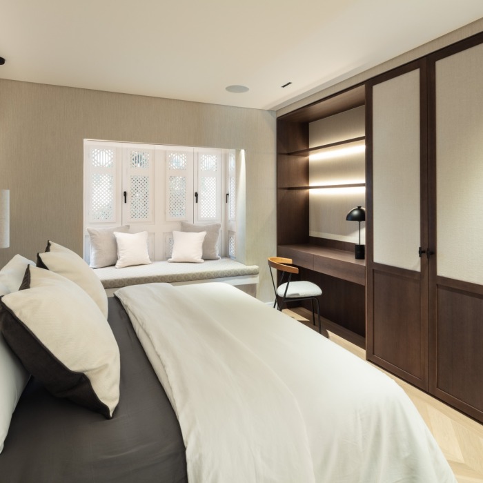 Modern Luxury 3 Bedroom Apartment in Puente Romano Marina, Marbella Golden Mile | Image 27