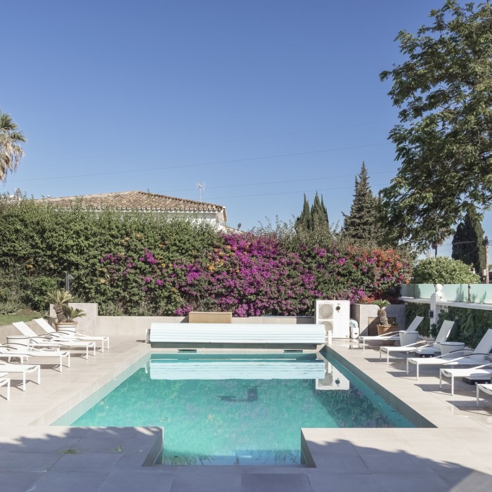 Villa Luxueuse avec Vue Montagne de 6 Chambres à Nueva Andalucia | Image 18