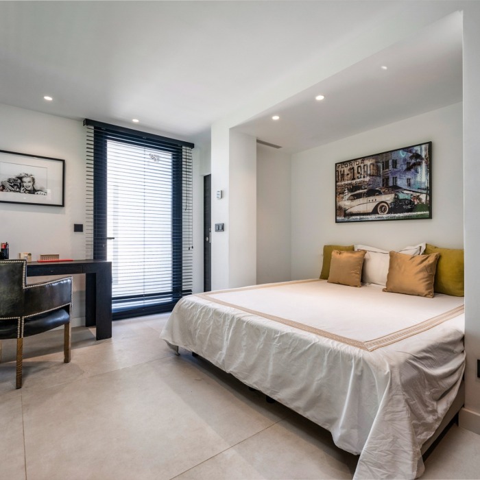 Designer 4 Bedroom Sea View Villa at Los Naranjos Hill Club in Nueva Andalucia | Image 31