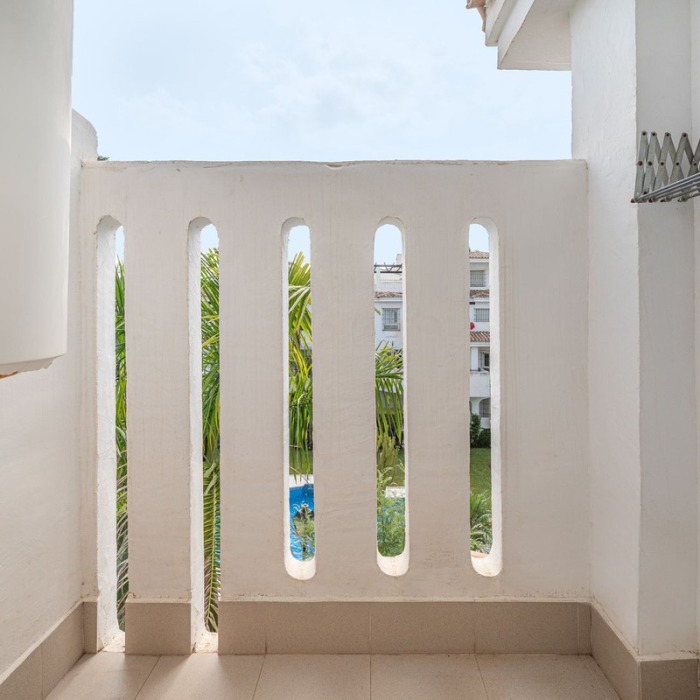 2 Bedroom Duplex Penthouse in Los Naranjos de Marbella, Nueva Andalucia | Image 11