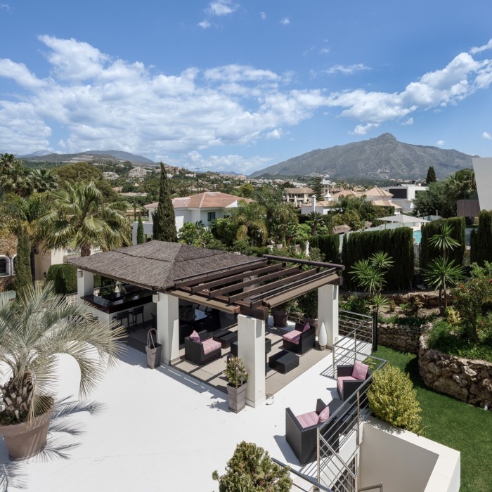 Villa de 5 Dormitorios con Vistas al Golf en Nueva Andalucía | Image 65