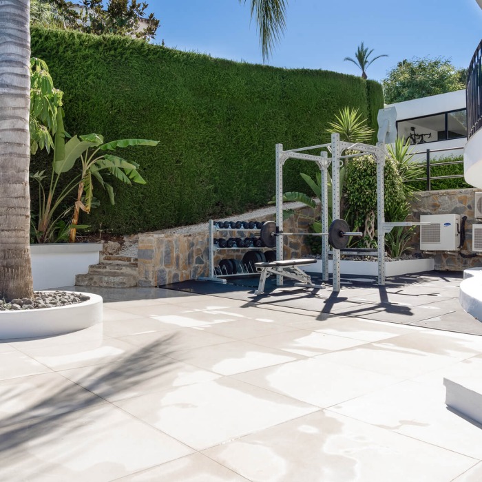 Andalusian Villa Designed in Scandinavian Style with 5 Bedrooms in La Quinta, Benahavis | Image 9